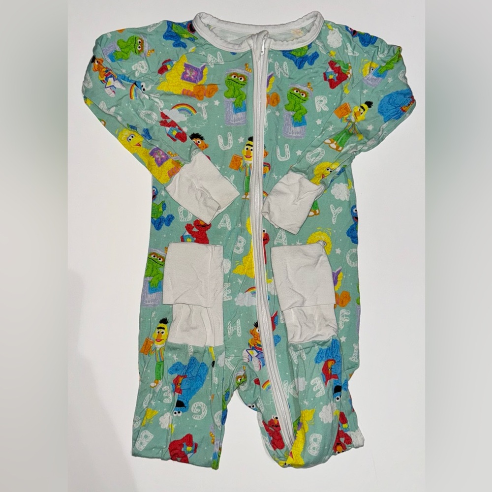 Little Sleepies Sesame Street —18-24 months